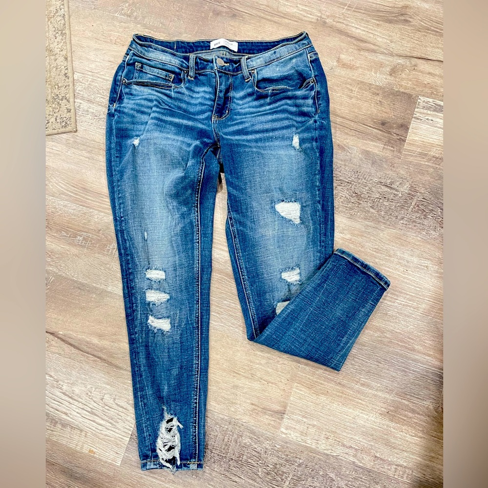 BKE Stella 31” waist, slim fit, low rise